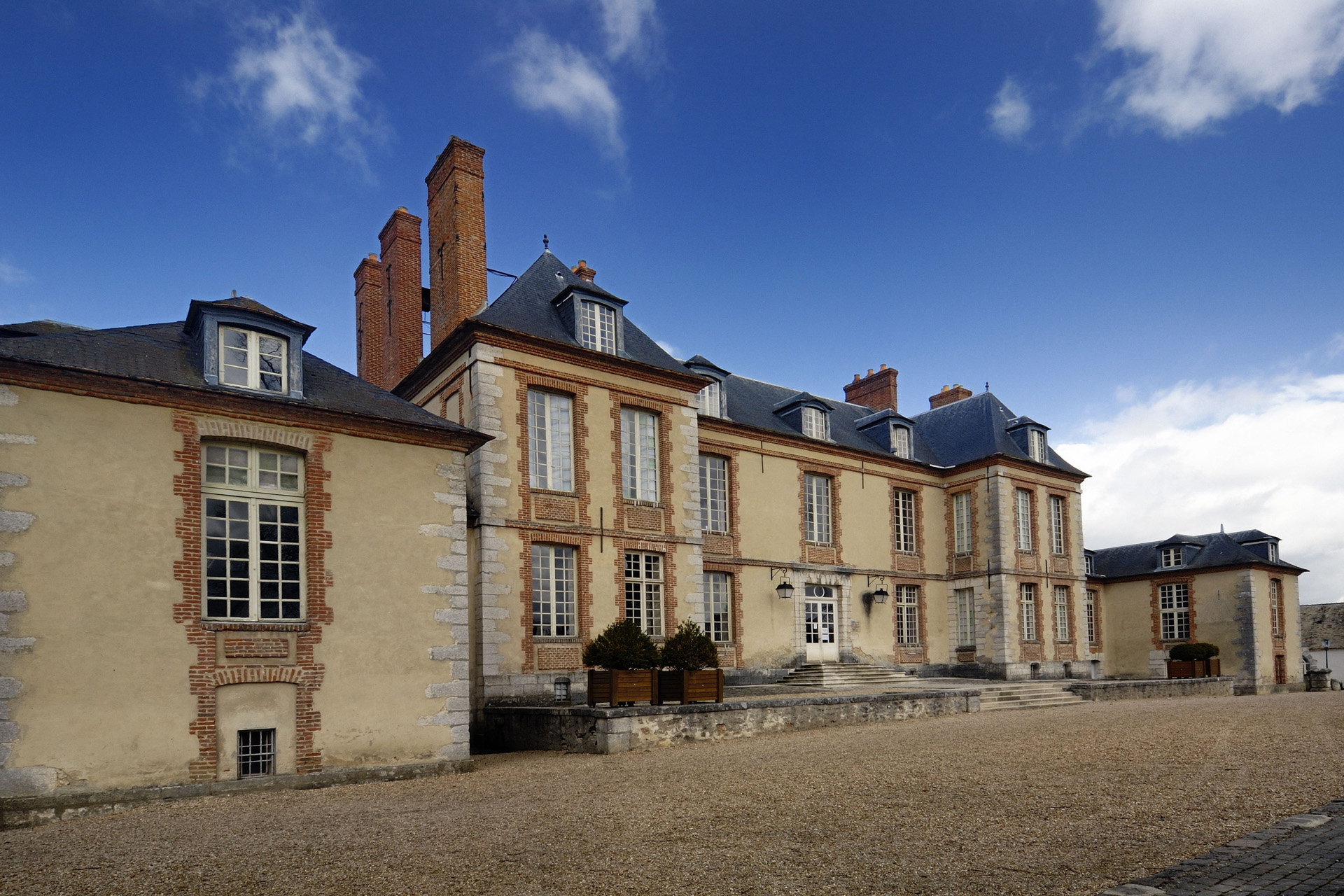 AR chateau