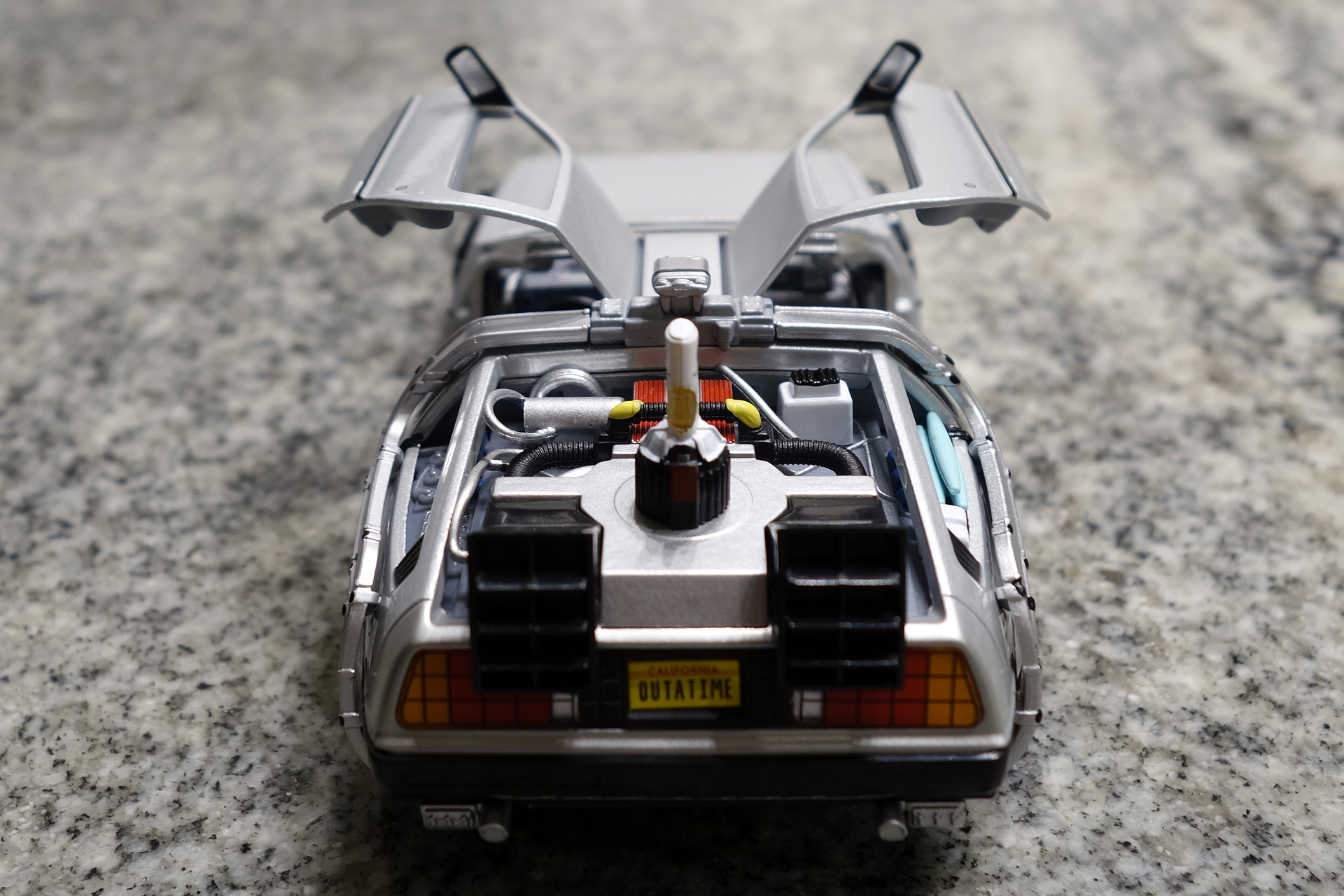 Delorean-05
