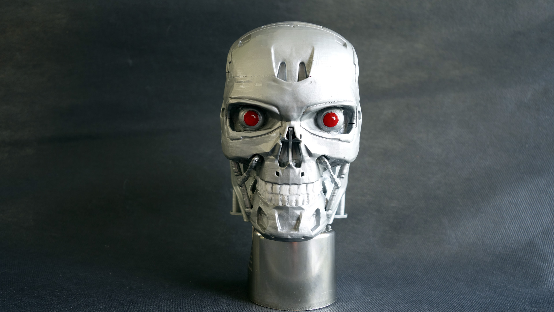 T800-01