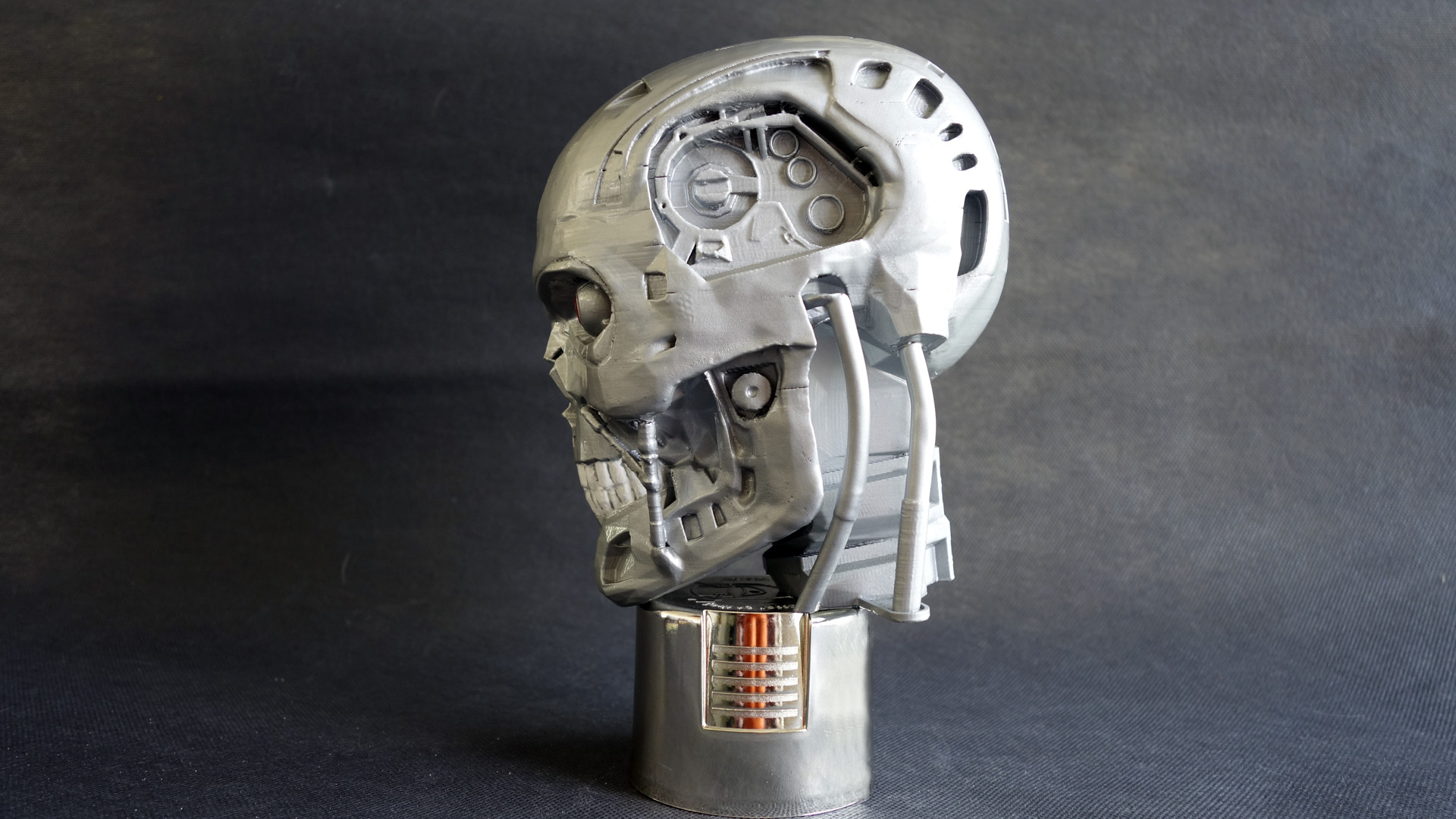 T800-03