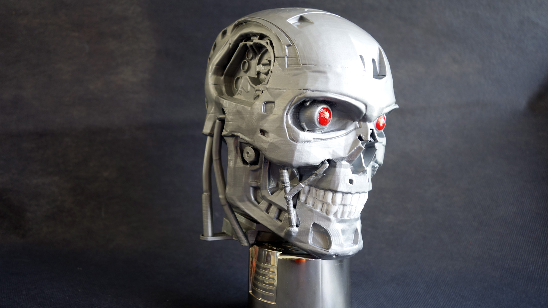 T800-05